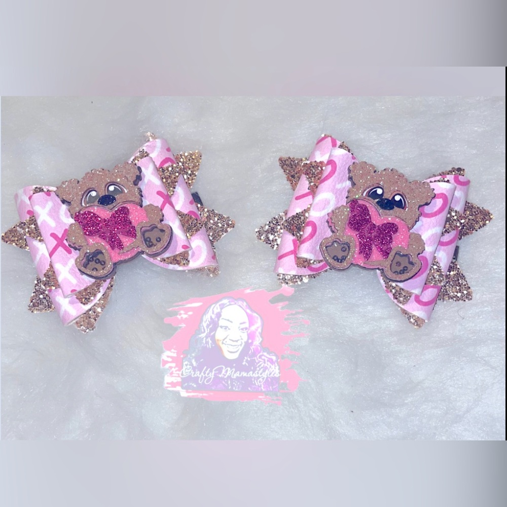 New 🎉 Teddy Valentine’s hairbow 🎀